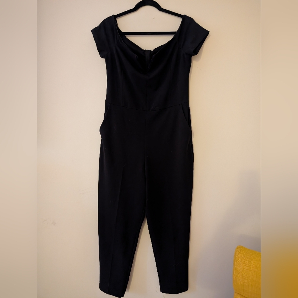 Elegant Black Dynamite Jumpsuit